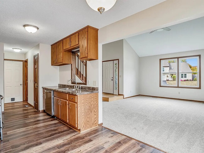 Building Photo - 6230 Brian Dr