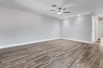 Building Photo - 10131 NW 35th St