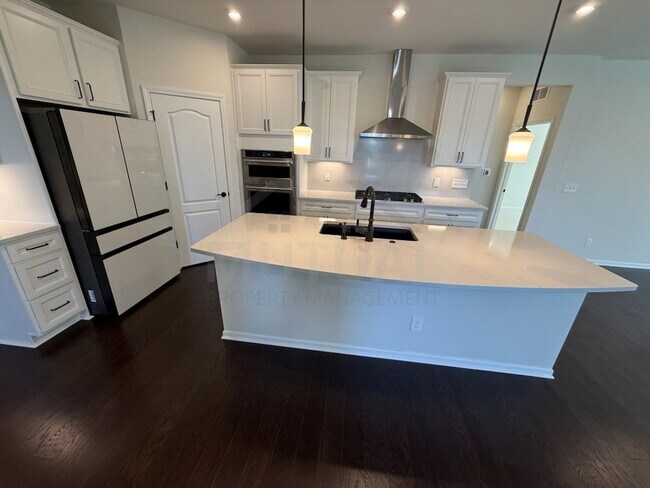 Foto del edificio - 4122 Avery Rd