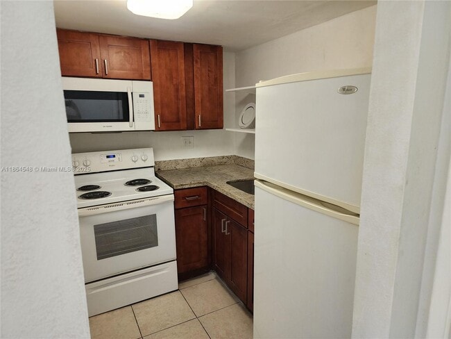Foto del edificio - 241 SE 9th Ave