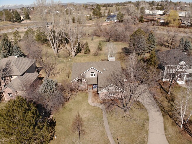 Foto del edificio - Beautiful 4Bd Fort Collins Home on ½ acre ...