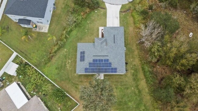 Foto del edificio - 228 Amesbury Ln