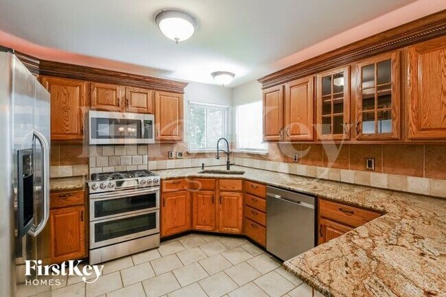 Building Photo - 598 Woodchuck Ln