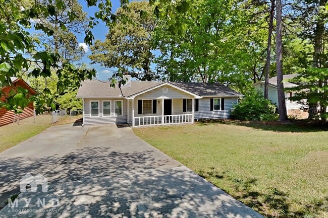 Building Photo - 1656 Cherry Hill Rd SW