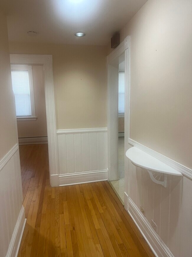 Building Photo - 11431 S Forrestville Ave