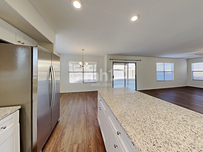 Building Photo - 9824 E Onza Ave
