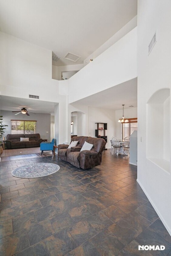 Foto principal - Spacious 3BR House in Tucson