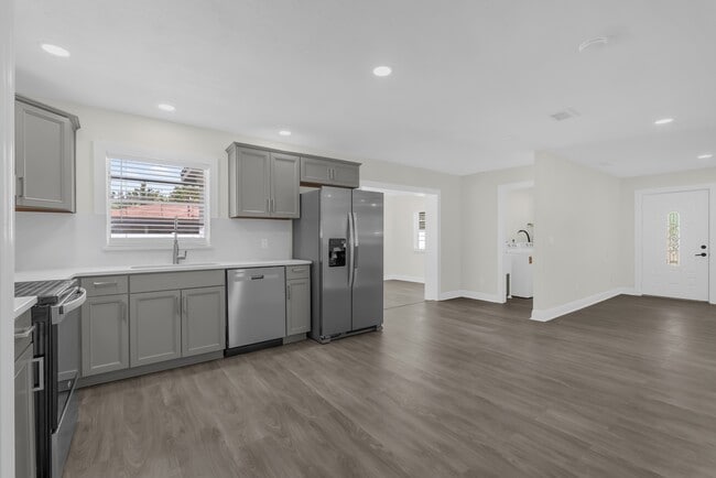 Foto del edificio - 776 Eldridge St