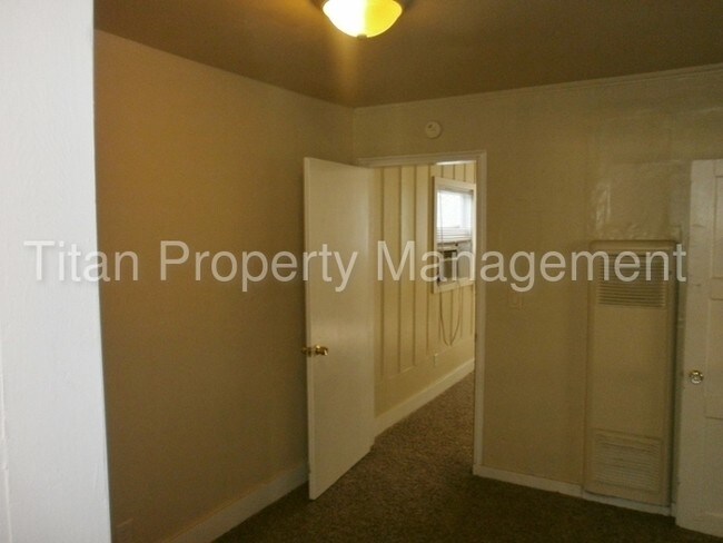 Foto del edificio - 434 Potomac Ave