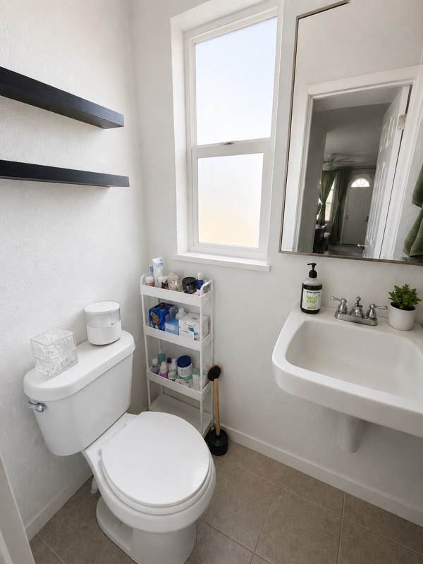 Building Photo - 467 1/2 92nd Avenue North, Unit B