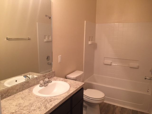 Building Photo - Bavaria - 12310 Dona Ln Houston TX 77044