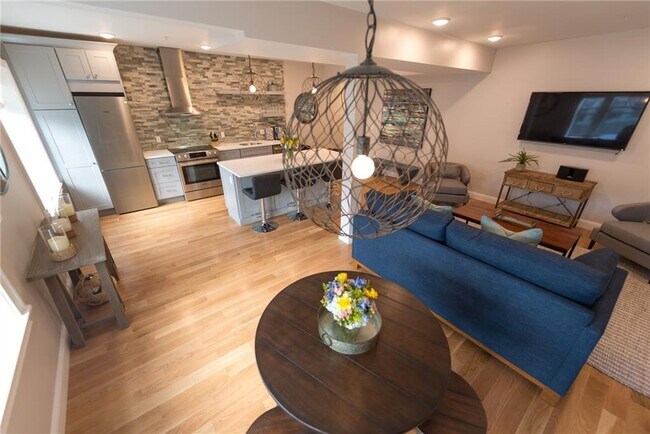 Foto del edificio - 364 Thames St