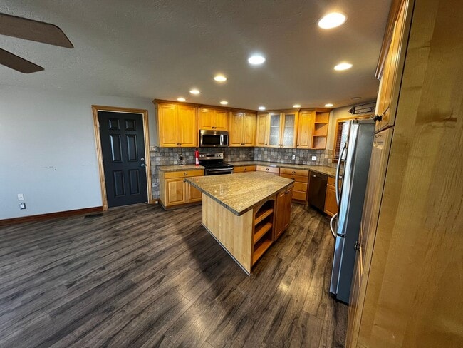 Foto del edificio - Beautiful 5 Bedroom/4 Bathroom in Bountiful