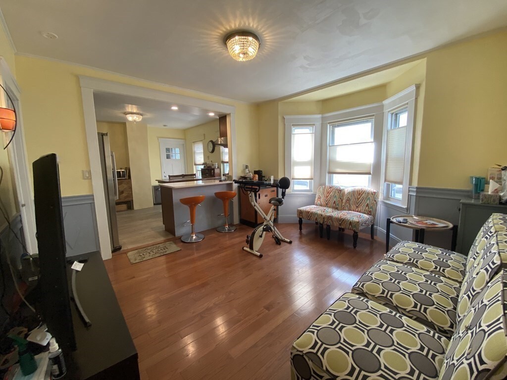 Foto principal - 234 Allston St