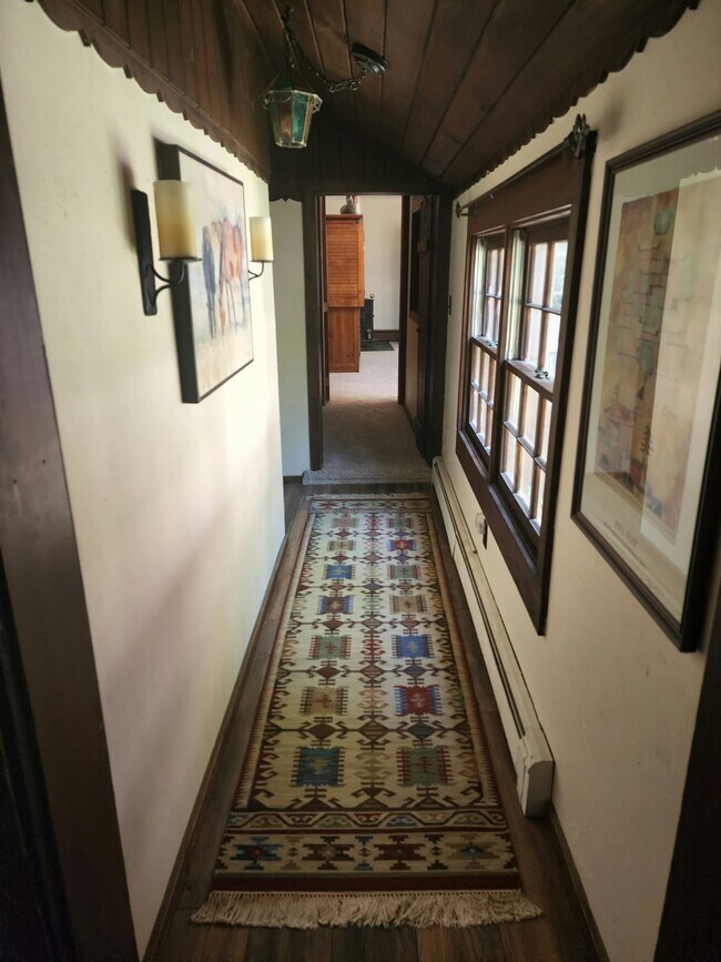 Foto del edificio - 19 Adams Ln