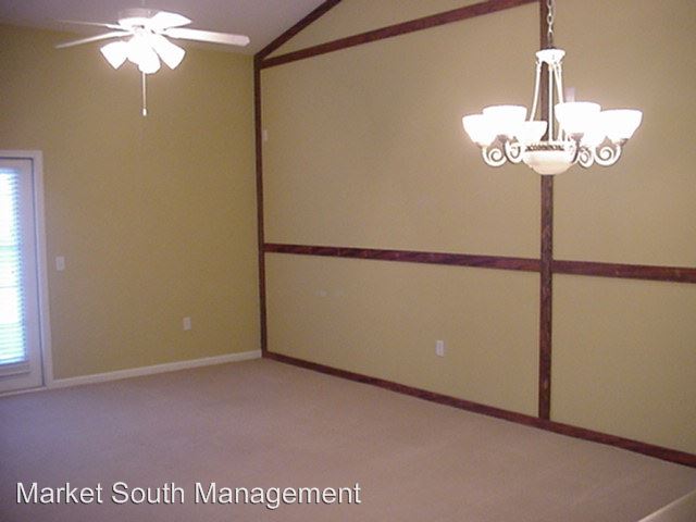 Building Photo - 3 Stonelake Cir