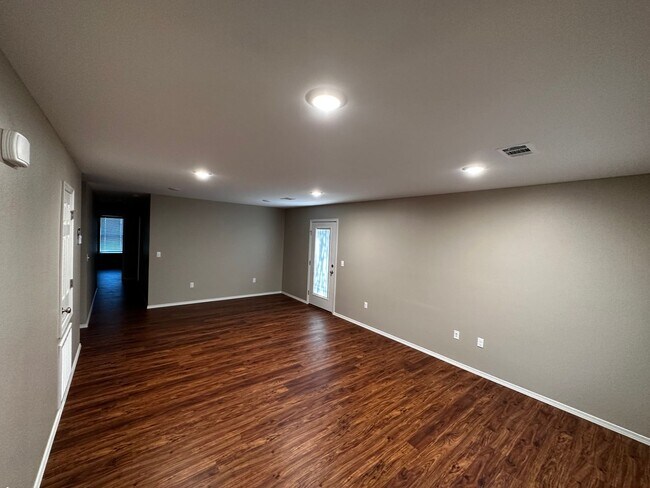 Foto del edificio - Come take a look at this new construction ...