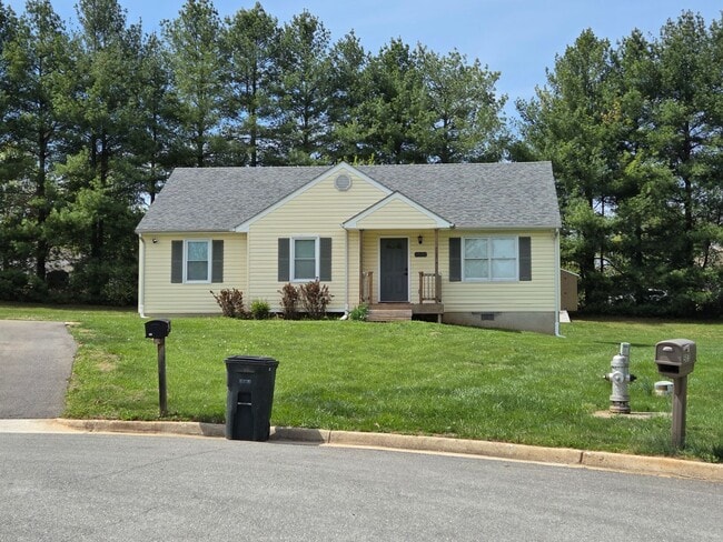 One Level Living - One Level Living House