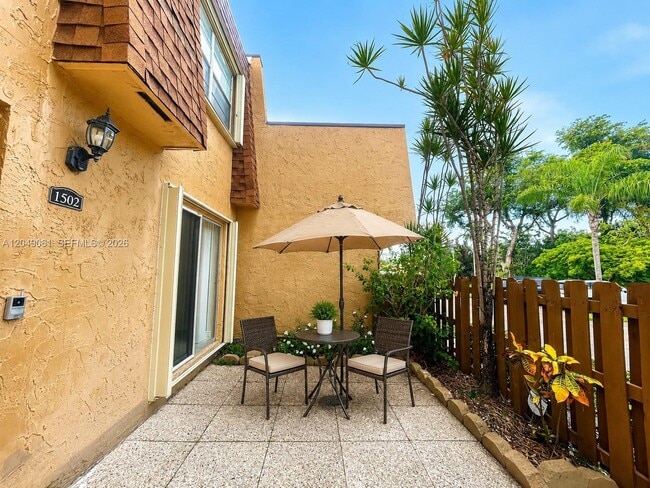 Building Photo - 3741 NW 95th Terrace