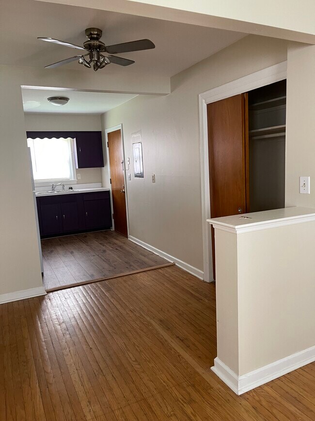 Foto del edificio - 2609 Taylorsville Rd