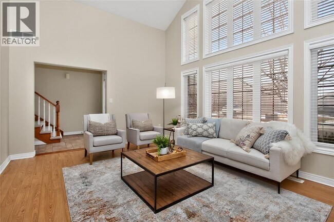 Photo du bâtiment - 2016 Thelma Ave