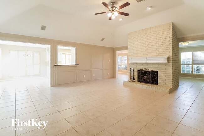 Foto del edificio - 2303 Prestwick Dr