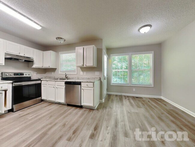 Foto del edificio - 1031 Laurel Leaf Rd