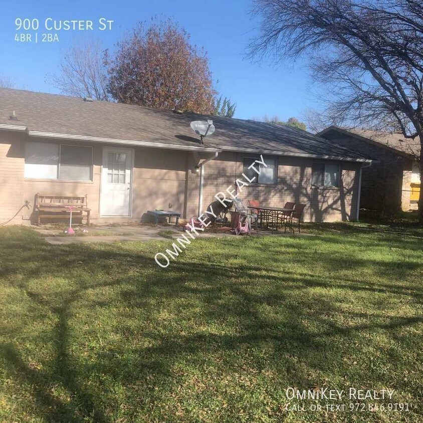 900 Custer St, Arlington, TX 76014 House Rental in Arlington, TX