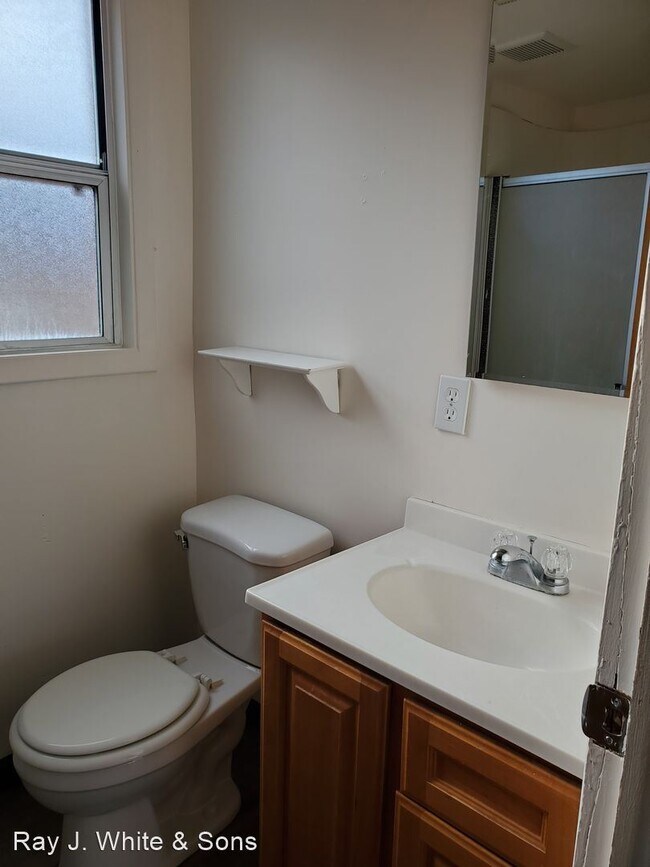 Foto del edificio - 2 br, 1 bath House - 519 3RD ST