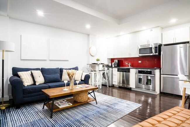 Building Photo - 809-3B Studio With a Balcony by Columbus C...