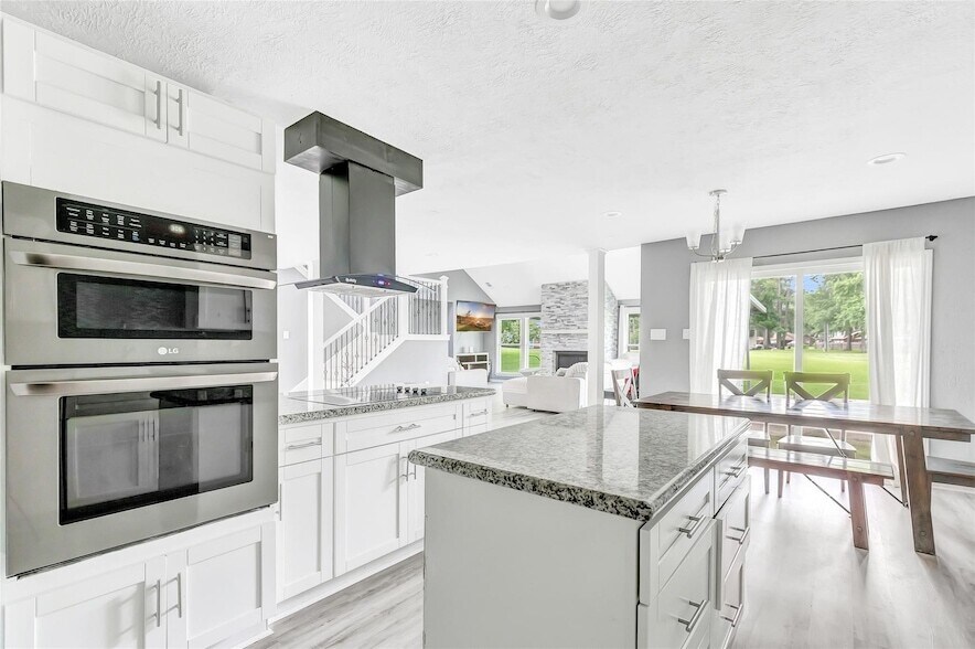 Foto principal - 1746 Cloister Dr