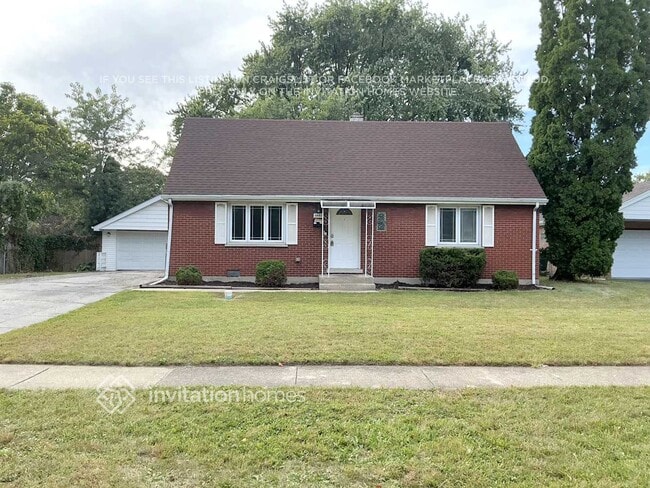 Building Photo - 8440 S Lockwood Ave