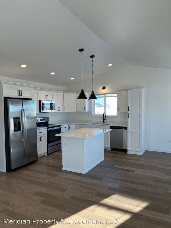 Foto del edificio - 3 br, 2.5 bath House - 6880 Joseph St