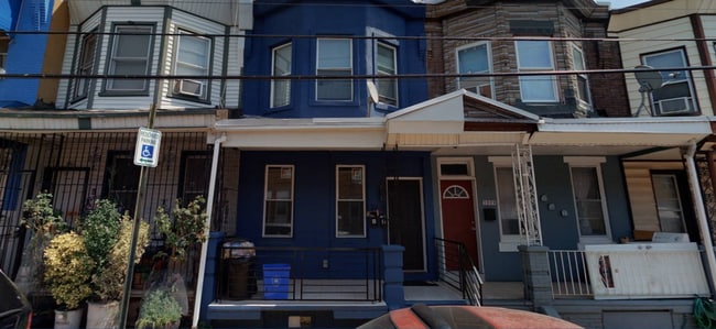 Photo - 3331 N Howard St Apartment