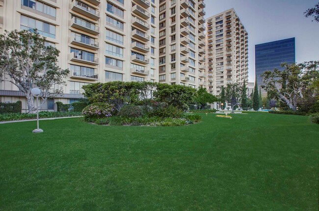 Foto del edificio - 2160 Century Park E