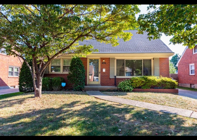 Building Photo - 3507 Wexford Dr