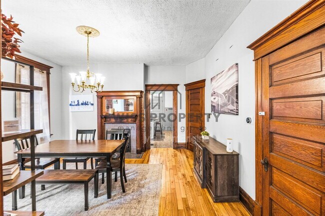 Foto del edificio - 67 E 1st Ave