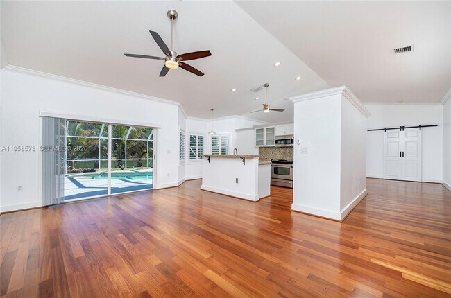 Foto del edificio - 405 SW 198th Terrace