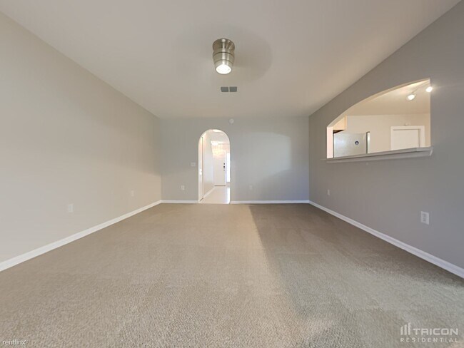 Building Photo - 11724 Ivy Flower Loop
