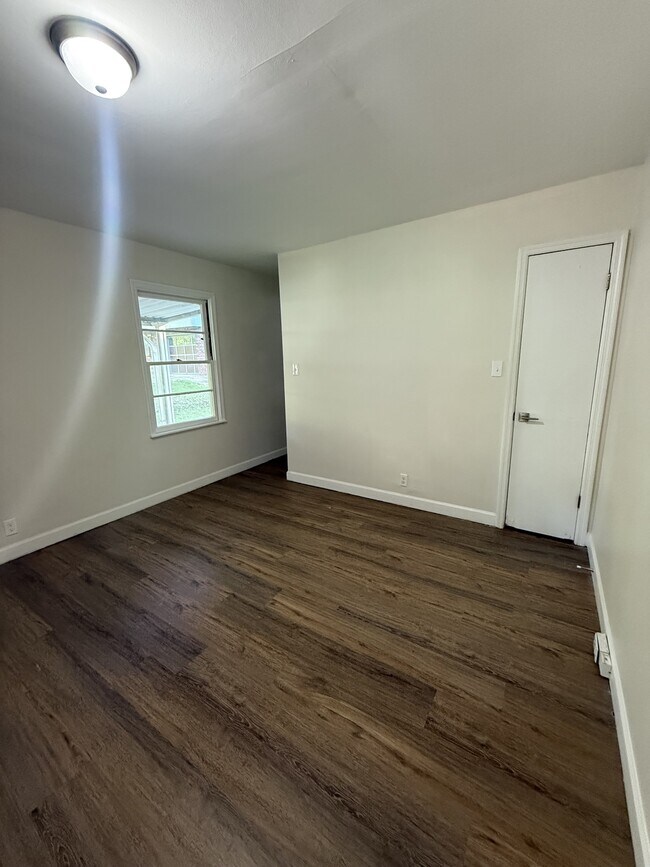 Foto del edificio - 424 Tupelo Way