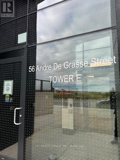 Building Photo - 56 Andre de Grasse St