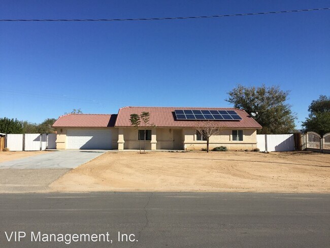 Building Photo - 3 br, 2 bath House - 21120 Cowichen Rd.