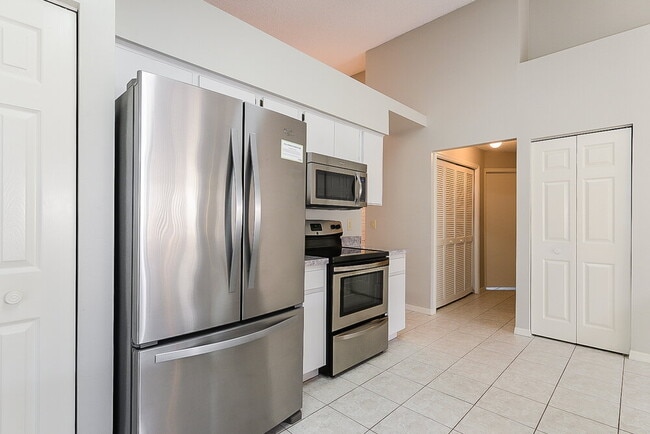 Building Photo - 13610 Colorado Pl