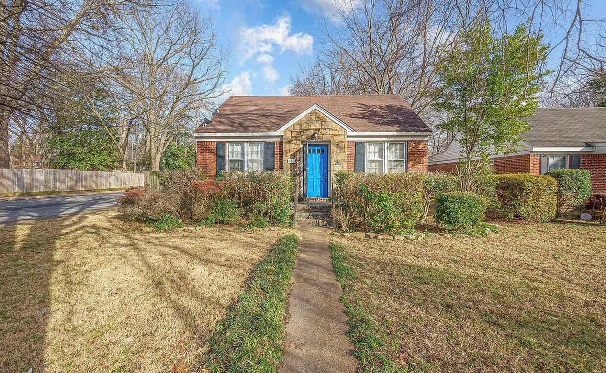 Primary Photo - 3 bed, 1 bath near the University of Memphis