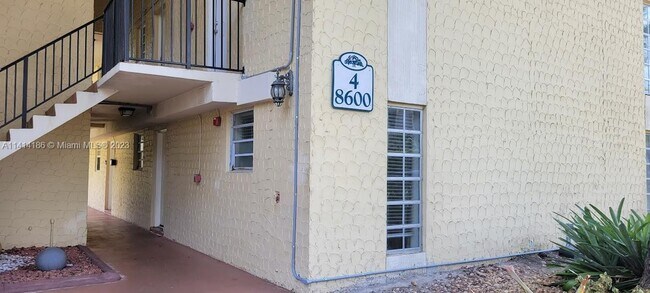 Foto del edificio - 8600 SW 109th Ave