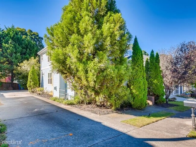 Building Photo - 4 br, 3 bath House - 136 Preston Lane SW