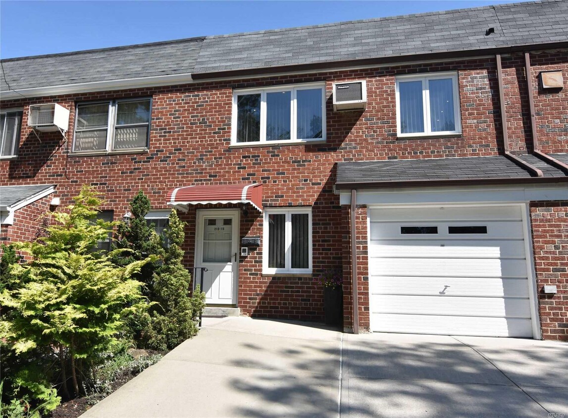 Foto principal - 210-15 42nd Ave