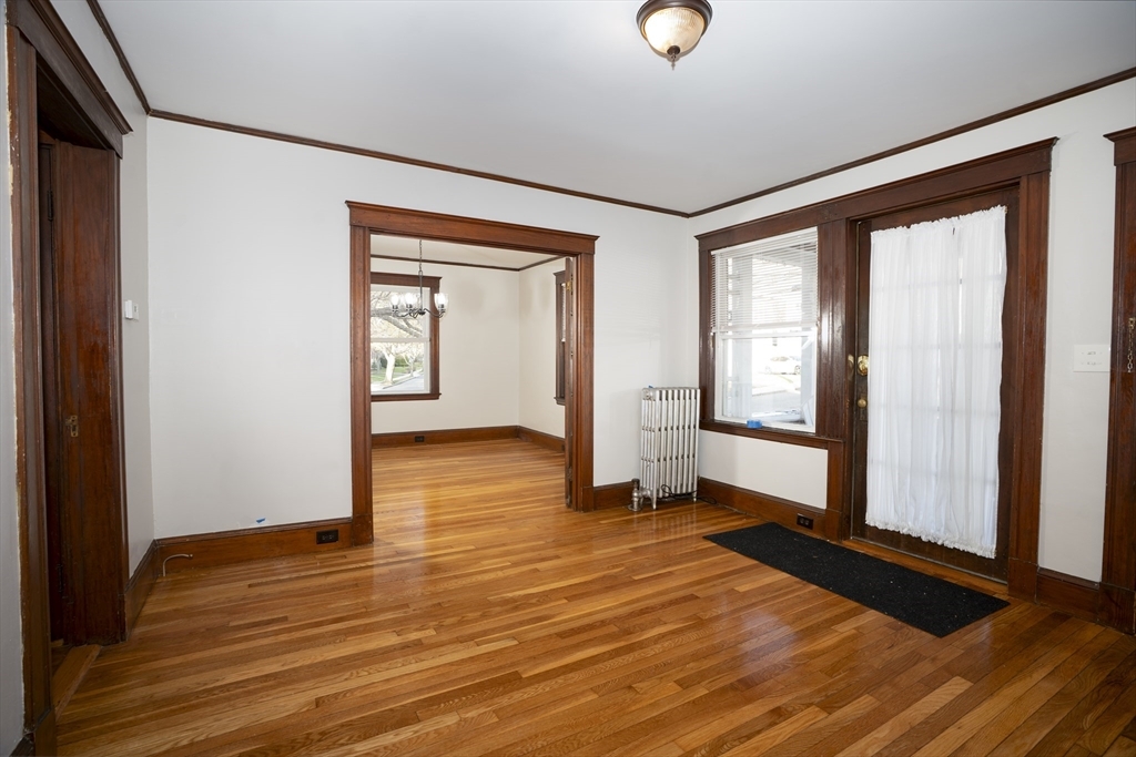 Primary Photo - 72 Merrymount Rd