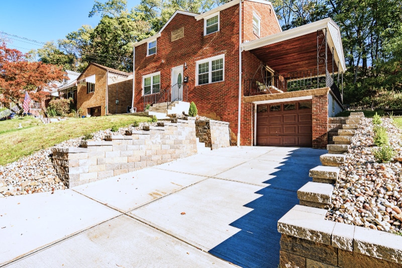 Photo - 2249 Pauline Ave
