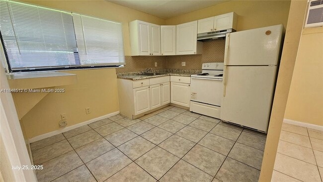 Foto del edificio - 2504 Johnson St